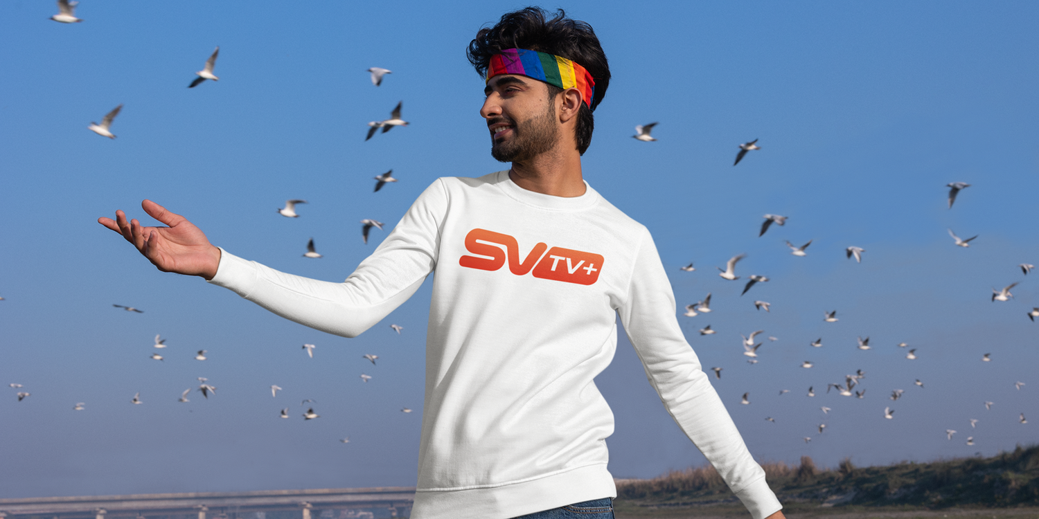 Hoodies & Sweatshirts